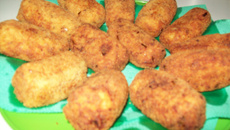 Bolinho de batata com sardinha