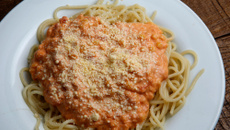 Macarrão com carne moída fácil e rápido