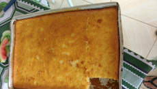 Bolo de milho com coco e leite condensado