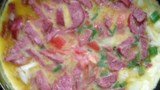 Omelete com calabresa