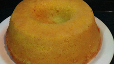 Bolo de fubá cremoso