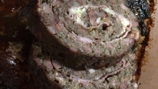 Rocambole de carne moída