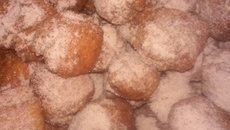 Bolinho de Rosa da Vovó ZéZa