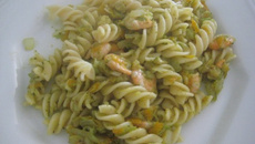 Macarrão com camarão à la Camila