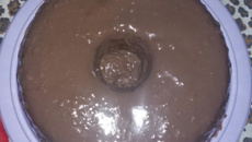 Cobertura de chocolate para bolos