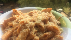 Penne ao 3 queijos na pressão