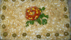 Torta de salgada de pão com recheio de atum