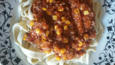 Talharim a bolonhesa (massa fresca)