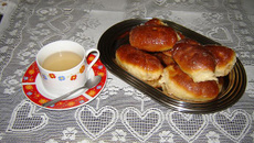 Pãezinhos de maçã e passas