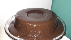 Cobertura para bolo vulcão