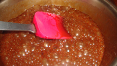 Calda quente de chocolate