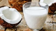 Leite de coco caseiro