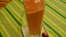 Vitamina de Manga, Framboesa e Whey Protein com Ades