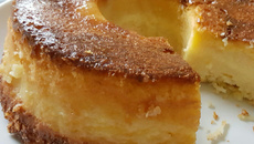 Bolo de fubá cremoso