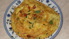 Omelete de tomate seco com parmesão