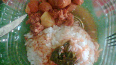 Salsichas com carne moída