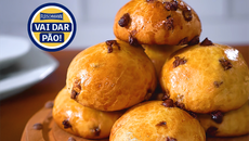 Pão caseiro com gotas de chocolate