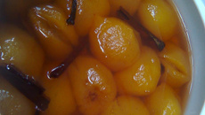 Pêssego em calda facilimo