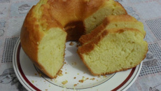 Bolo de laranja com casca