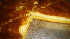 Bolo de fubá cremoso
