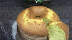 Bolo de laranja com casca (super fácil)
