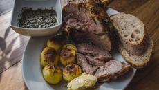 Pernil de Cordeiro Assado