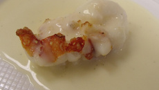 Lagosta com Molho de Espumante e Baunilha