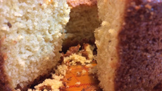 Bolo de fubá fácil e fofinho