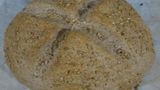 Pão integral do Noé com aveia e linhaça