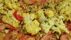 Paella de frutos do mar