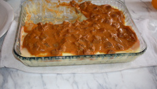 Purê de batatas com estrogonofe