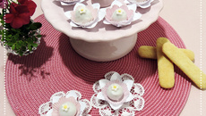 Camafeu de nozes com biscoito inglês: sobremesa delicada e saborosa