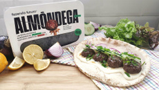 Beirute mediterrâneo com maionese de castanhas