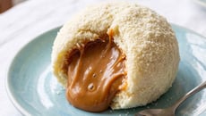 Bomba de leite em pó com doce de leite sem açúcar e que fica pronto em minutos