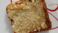 Bolo de banana tipo prata