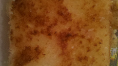 Bolo de mandioca cremoso