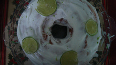 Bolo de limão com sorvete