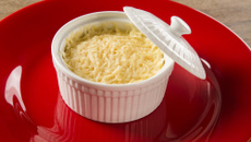 Escondidinho de frango com mandioquinha salsa