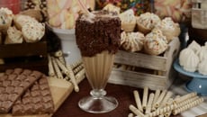 Milkshake crocante — Bebidas TudoGostoso