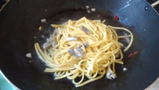 Spaghetti à la pangritata povera