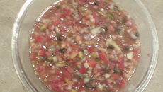 Vinagrete picante com alcaparras