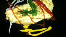 Omelete recheado de calabresa