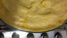 Escondidinho de peito de peru defumado