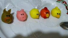 Docinhos modelados (leite ninho com leite de coco)