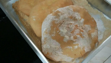 Massa para pães ou pizzas fechadas