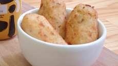 Bolinho de arroz com tucupi amarelo