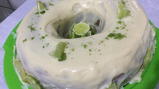 Bolo de limão