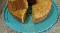 Bolo de fubá com amido de milho