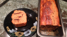 Bolo integral de banana com chocolate