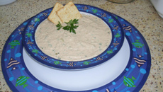 Patê de atum com azeitona preta